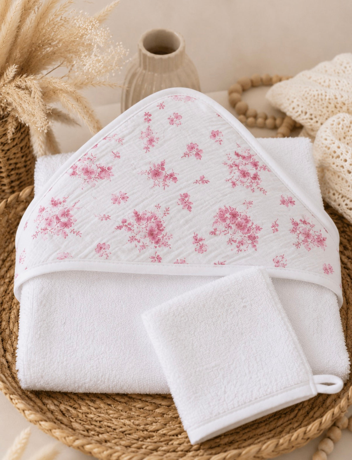 Cape de bain fleuri rose